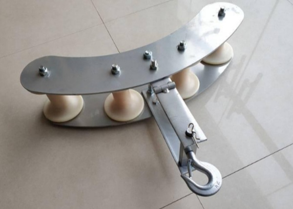 組合式電纜滑車助力千公里光纜高效敷設 